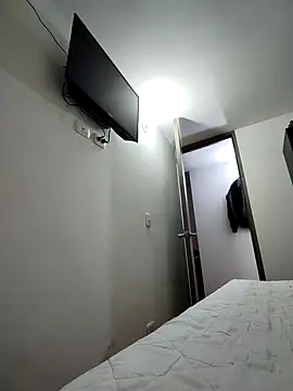 Snapshot of caballero-97 chatting on September 24, 11:19 pm caballero-97 online show from September 24, 11:19 pm