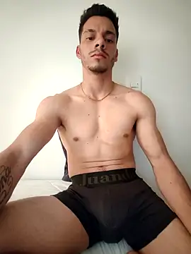 Snapshot of caballero-97 chatting on March 17, 9:07 pm caballero-97 online show from March 17, 9:07 pm