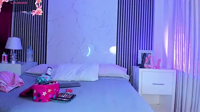 Snapshot of JackAndRosse_ chatting on September 25, 12:53 pm JackAndRosse  online show from September 25, 12:53 pm