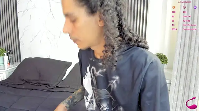 JackAndRosse  online show from June 25, 1:37 pm