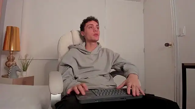 dark sun302 online show from September 24, 9:18 pm