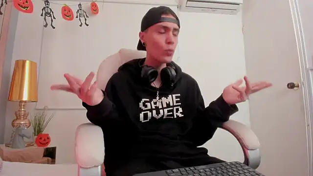 dark sun302 online show from October 28, 9:50 pm