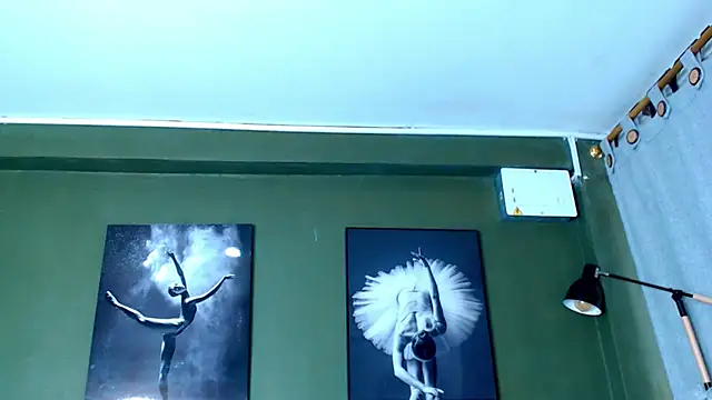 Evaa 18 online show from September 23, 5:38 pm