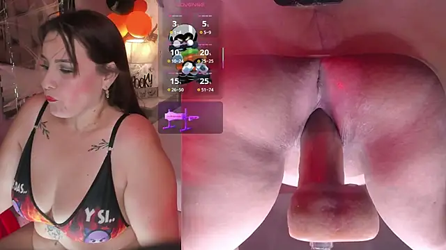 ErikaMontiel   online show from October 17, 10:01 pm