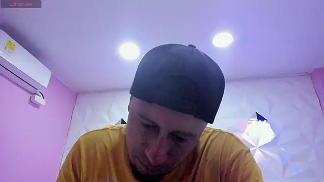 willou 86 online show from October 2, 4:14 pm