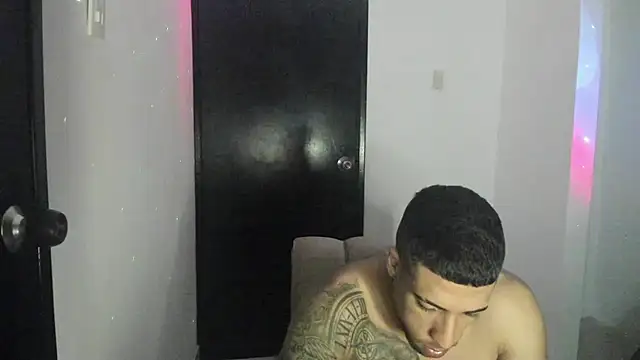 ThiagoLugo online show from June 16, 4:37 am