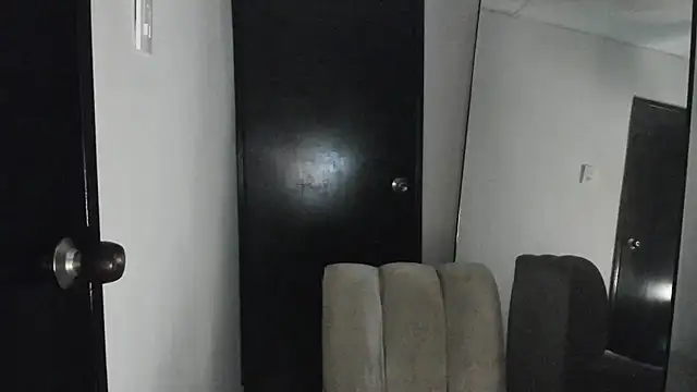 Snapshot of ThiagoLugo chatting on July 3, 2:18 am ThiagoLugo online show from July 3, 2:18 am
