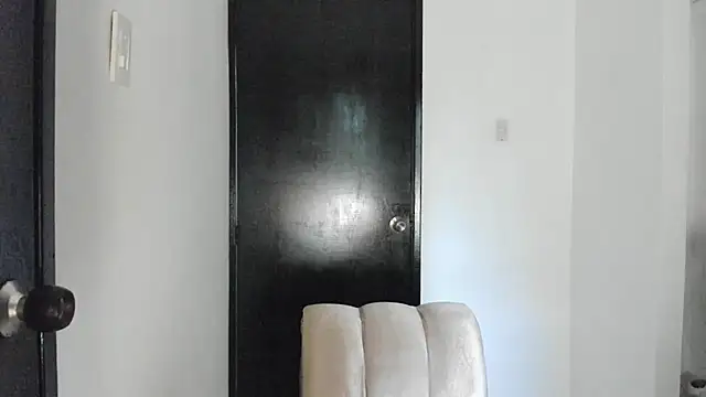 Snapshot of ThiagoLugo chatting on July 7, 3:16 pm ThiagoLugo online show from July 7, 3:16 pm