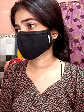 Queen Pooja7 online show from October 9, 5:33 pm