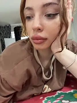 Snapshot of Hannah_xBaby chatting on March 31, 11:32 am Hannah xBaby online show from March 31, 11:32 am