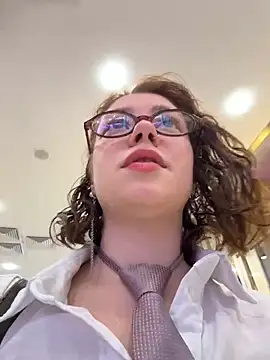 lucy-joy online show from October 16, 10:27 am