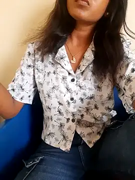 AnkitaDevi online show from July 30, 3:27 am