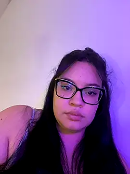 Emily Taylor2 online show from October 1, 2:28 am