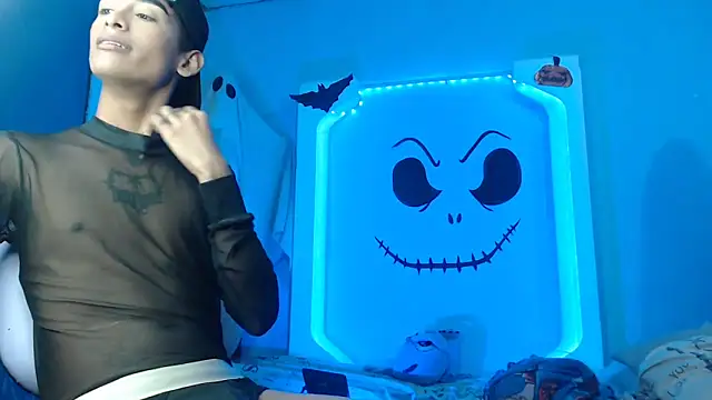 Snapshot of gabo_hotboy chatting on October 12, 1:48 am gabo hotboy online show from October 12, 1:48 am