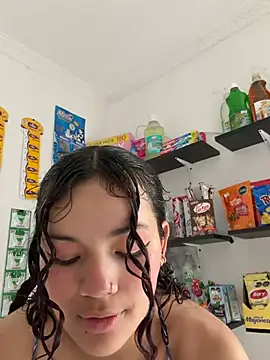 Camilla Miller01 online show from June 6, 1:05 pm
