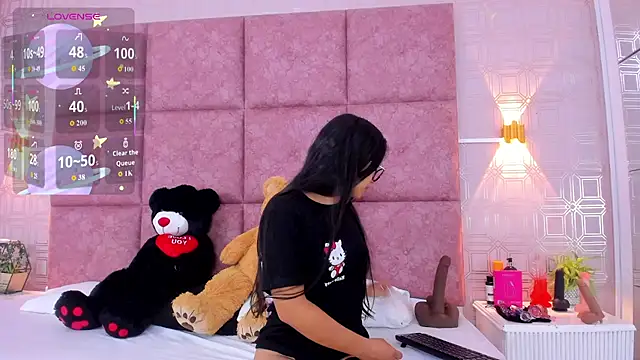 AmyStar1 online show from June 23, 9:35 pm