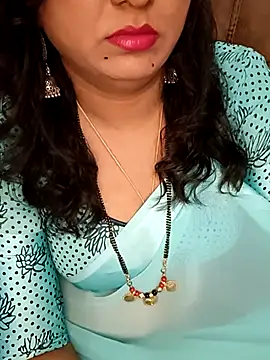 Niharika555 online show from May 13, 5:21 pm