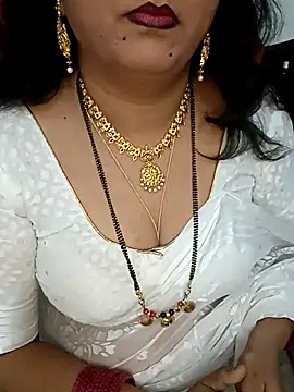 Niharika555 online show from May 17, 3:08 pm