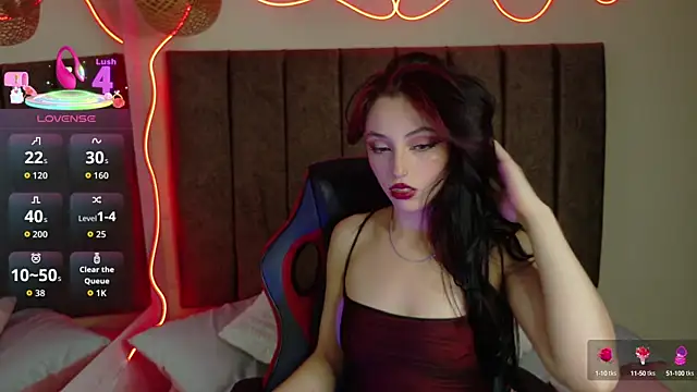 Megan  cole1 online show from September 26, 12:58 am