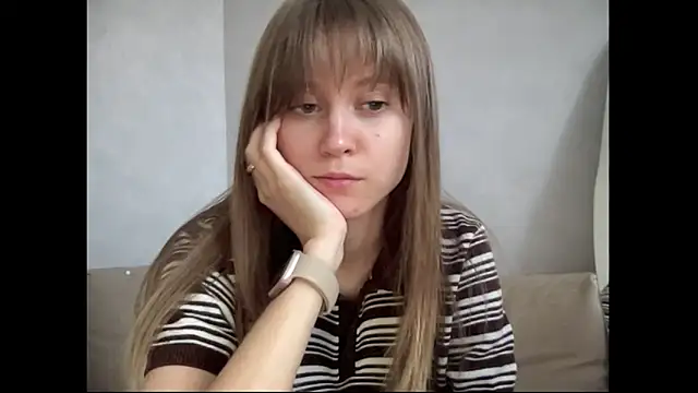 JulietSensation online show from September 12, 1:33 pm