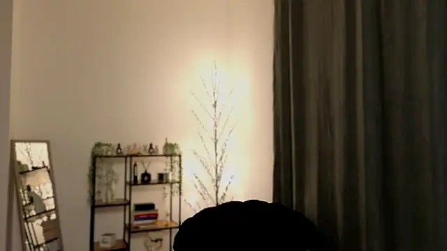 aerisblue online show from December 1, 7:52 pm