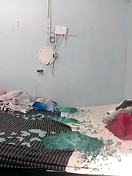 miroqui143 online show from November 2, 11:40 pm