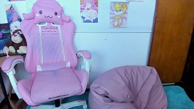 mahina01 online show from October 11, 5:00 pm