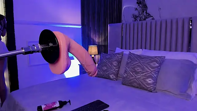 Amberashford online show from July 30, 4:00 am