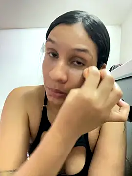 Snapshot of Danny_gonza chatting on October 5, 7:45 pm Danny gonza online show from October 5, 7:45 pm