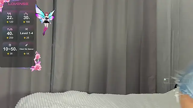 Snapshot of coldcherryeclipse_ chatting on October 5, 6:17 pm coldcherryeclipse online show from October 5, 6:17 pm