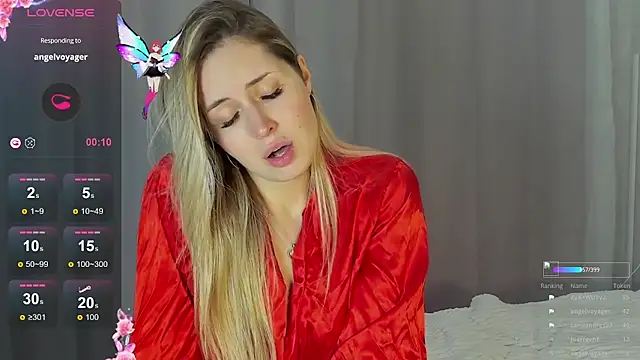 Snapshot of coldcherryeclipse_ chatting on October 9, 8:29 pm coldcherryeclipse online show from October 9, 8:29 pm