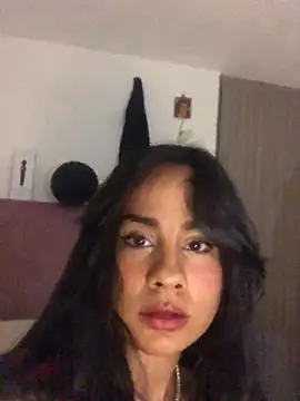 SelinaCatt  online show from October 11, 10:30 pm