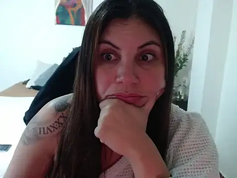 Secret Bella online show from October 12, 11:42 am