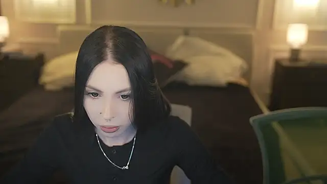 Snapshot of VivianSweet_ chatting on April 18, 10:41 am VivianSweet online show from April 18, 10:41 am