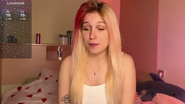 Snapshot of _Annabel_Myr_ chatting on October 12, 11:09 am Annabel Myr online show from October 12, 11:09 am