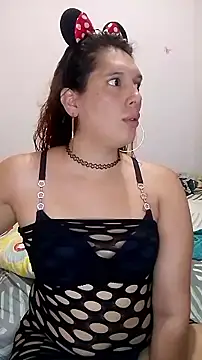 Snapshot of samanthaa_hot_ chatting on October 20, 9:26 pm samanthaa hot  online show from October 20, 9:26 pm