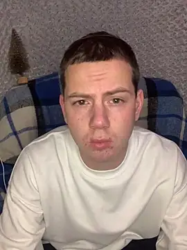 sal0mka online show from December 15, 6:23 pm