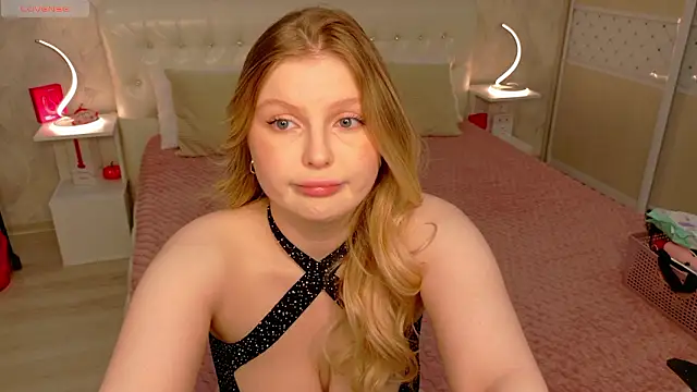 AmeliaDiamond online show from February 5, 11:20 pm