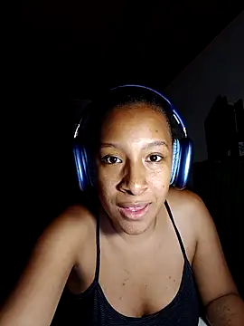 Euphoria 07 online show from March 18, 7:00 am