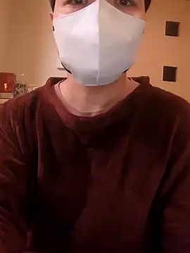 kqitooo online show from February 6, 7:23 am