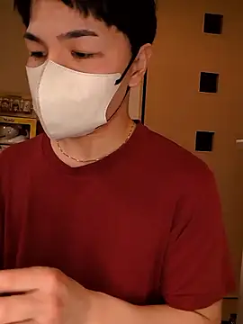 kqitooo online show from March 4, 9:04 am