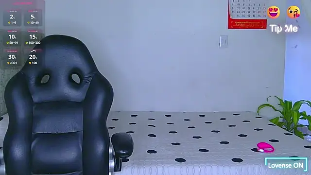 Ethanho0t online show from August 1, 7:57 pm