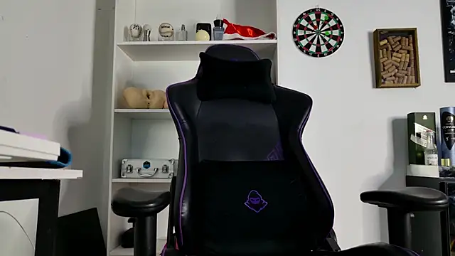 aaron nvk online show from December 14, 3:01 am