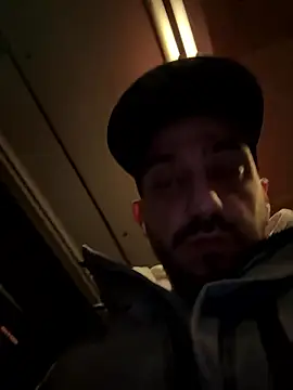 goncas23 online show from January 14, 9:09 pm