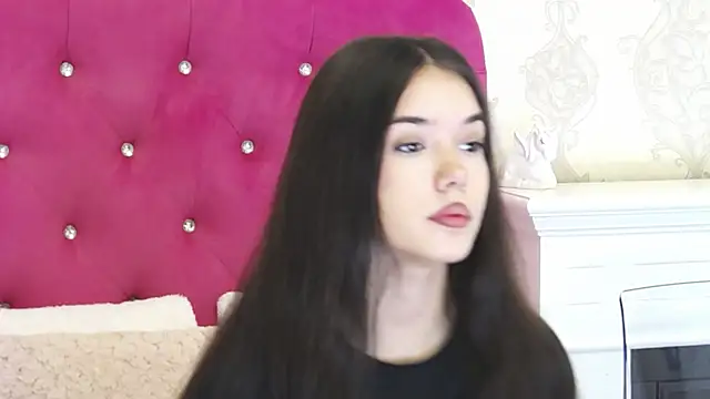 Snapshot of AlexisDevine chatting on September 28, 4:18 am AlexisDevine online show from September 28, 4:18 am