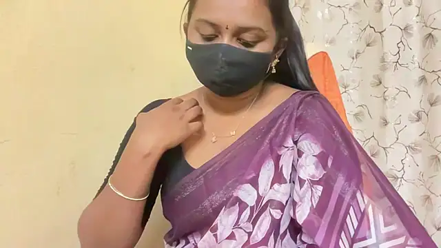 Pavani-Sexy online show from April 7, 5:13 pm