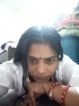 Trisha 71 online show from October 3, 4:48 pm