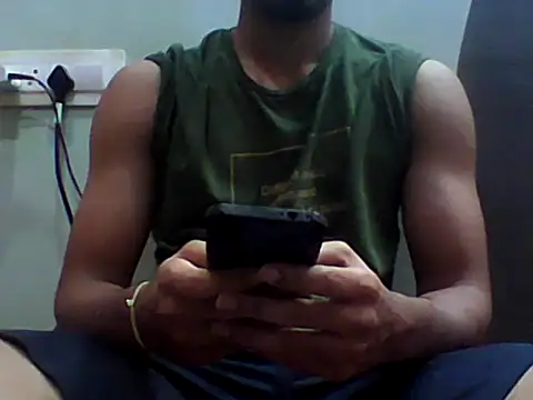 sunny26814 online show from March 6, 8:05 pm