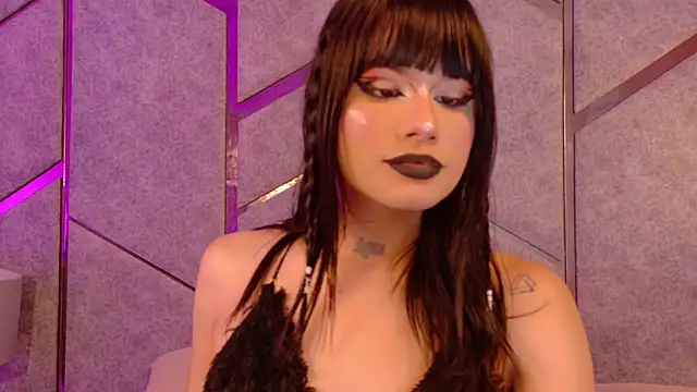 NATASHAA WINZ online show from June 21, 4:04 am