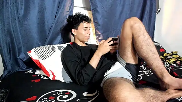 Snapshot of TheCyberIncubus chatting on November 28, 3:31 am TheCyberIncubus online show from November 28, 3:31 am